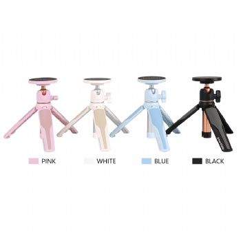 Tabletop tripod with magnet holder